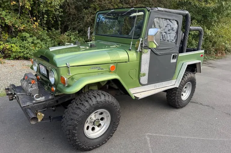 Toyota Land Cruiser FJ40