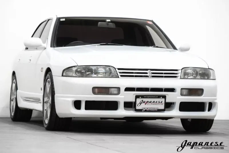 Nissan Skyline GTS25-t Sedan